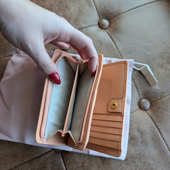 RADLEY LONDON medium bi-fold wallet in Grapefruit - Picture 10 of 14